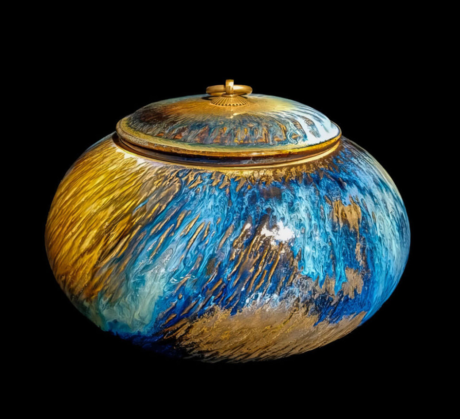 1742437360694428.jpeg 南山五彩釉.jpeg